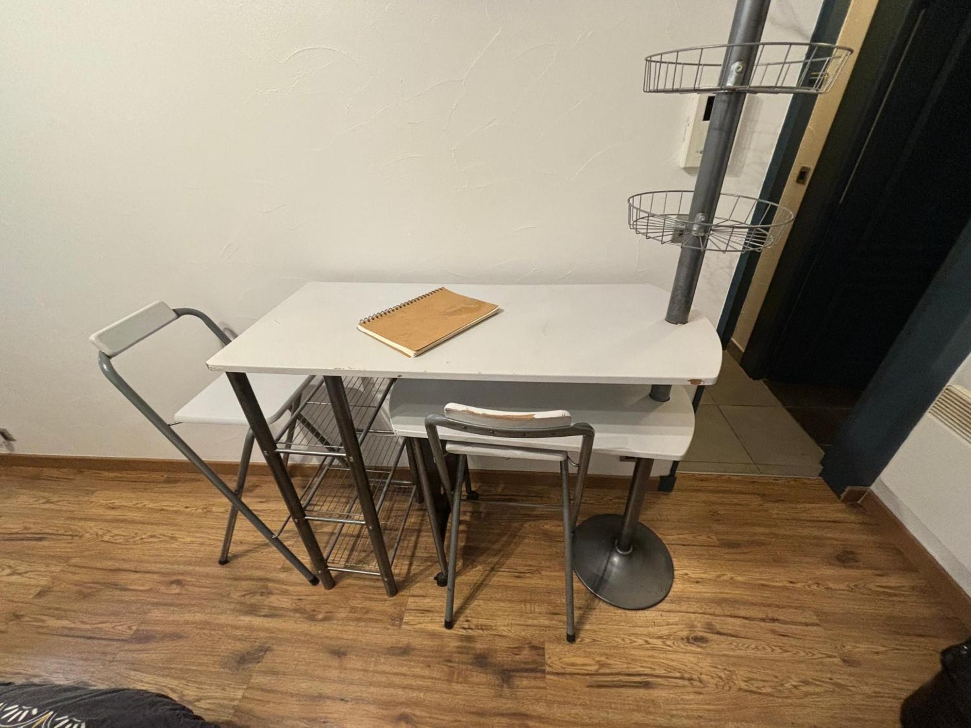 Studio - Baignoire - Pret De Vtt - Lave Linge Le Puy-en-Velay Eksteriør billede